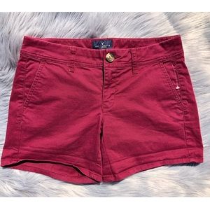 ✨✨ AEO Midi Shorts in Wine Color✨✨
